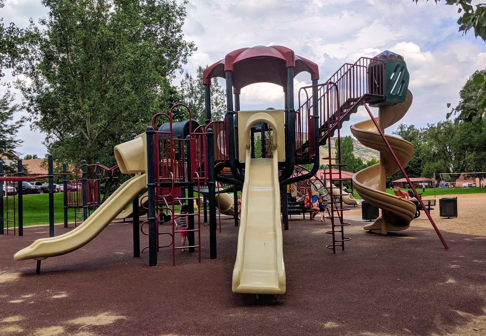Awesome Golden Playgrounds Your Kids Will Love!